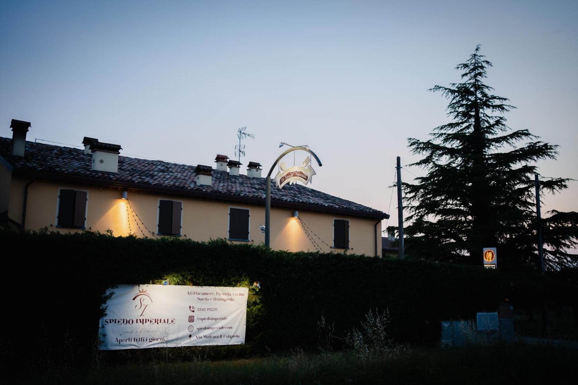 Spiedo Imperiale - Locanda E Ristorante 코티뇰라 외부 사진